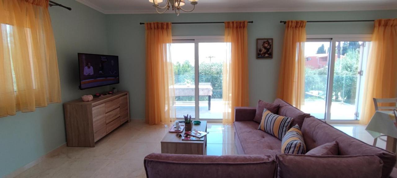 Thomas Apartments Dassia  Dış mekan fotoğraf