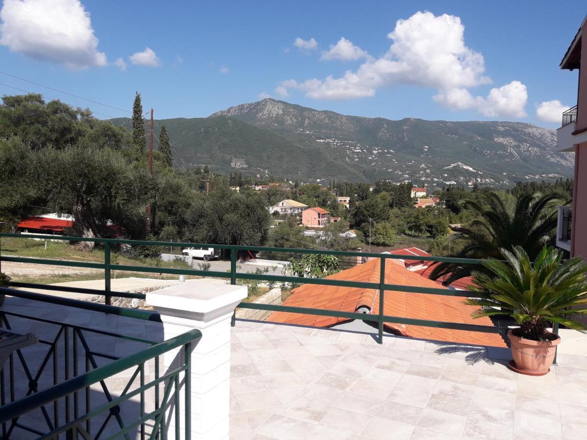 Thomas Apartments Dassia  Dış mekan fotoğraf